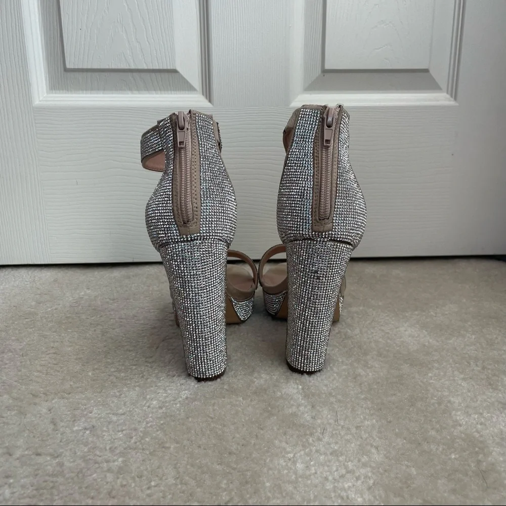 Madden Girl Siren-R Heels - Picture 4 of 8